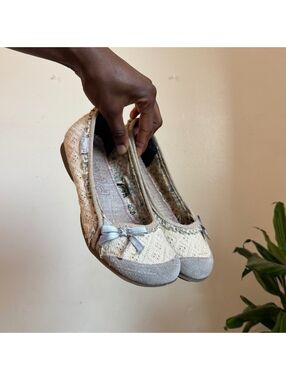 Rare Mudd Cream Lace Eyelet Ballet Flats Floral Lining Suede Toe Ribbon Bow US 7